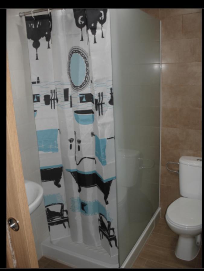אונטיניינט Habitacions Casa Roberto מראה חיצוני תמונה